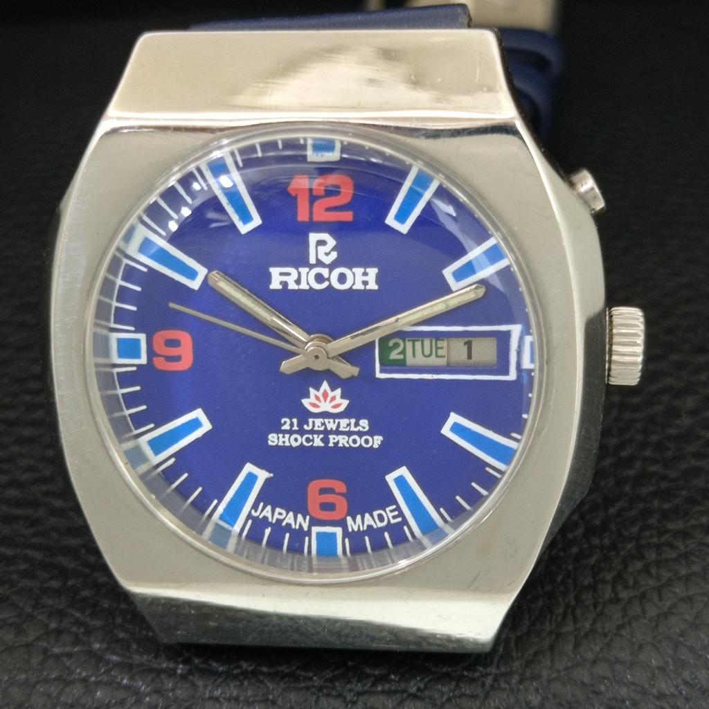 AUTOMATIC VINTAGE RICOH R31 JAPAN MENS BLUE COLOR DIAL WATCH a707638-1