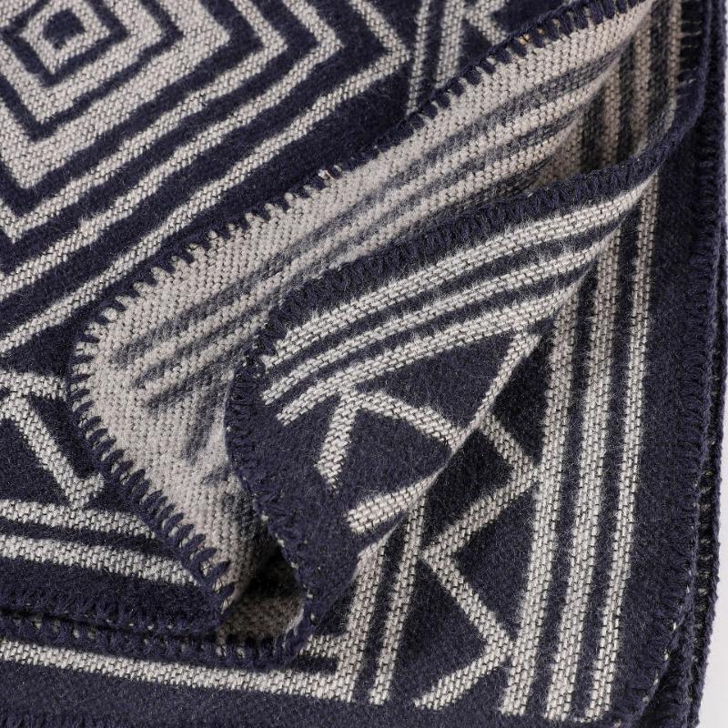 Stylish Fashion Retro Oversized Scarf For Women Travel Warmth