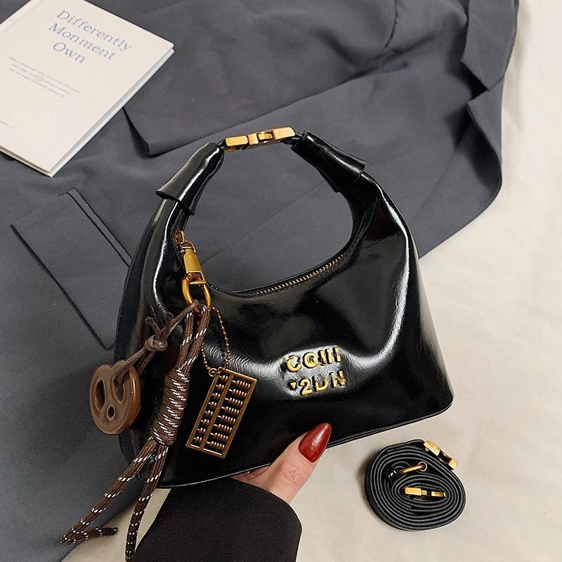 Textured Niche Bag for Women, Autumn and Winter Retro 2025 New Fashion Single Shoulder Crossbody Bag, Ladies Handheld Dumpling Bag