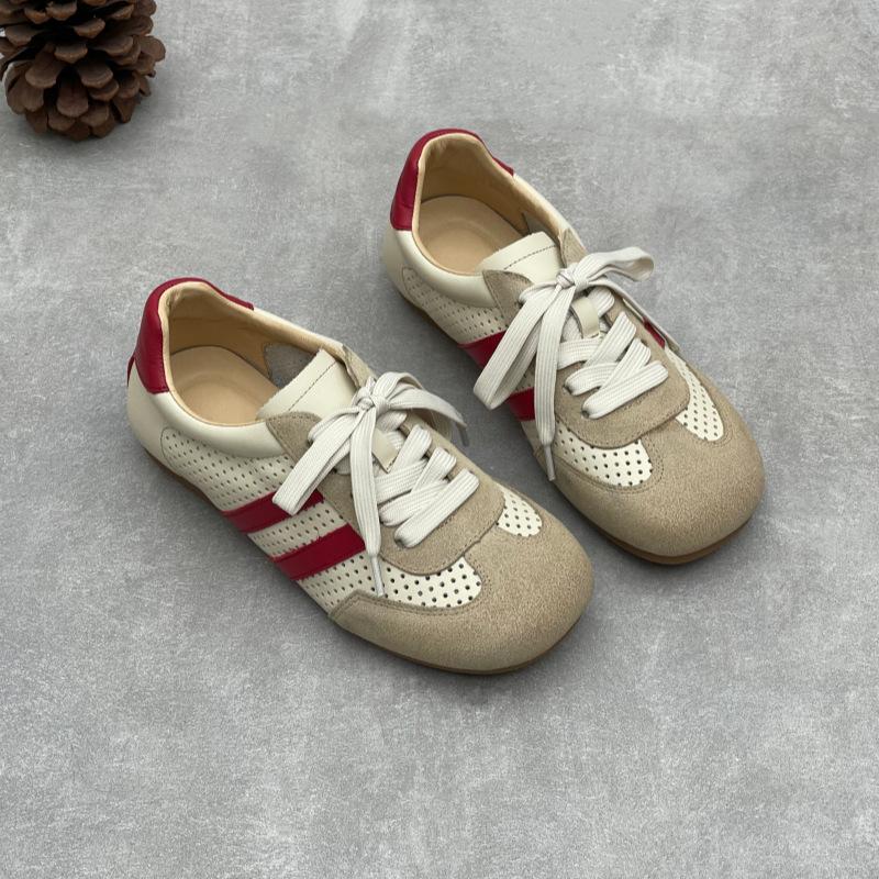 Openwork Casual Round-toe Flat Soft Leather Soft-soled Breathable Sandals for Women, Single-piece Shoes.