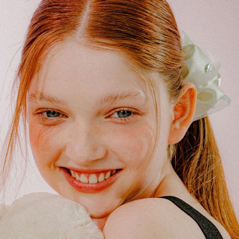 Mellotory Dot Mesh Satin Scrunchie (ivory)