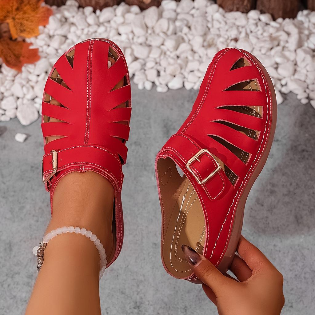 Essential Items for Women'S Summer Camping Trips Include Lightweight Sandals,  Simple And Attractive Flat Slip-On Shoes