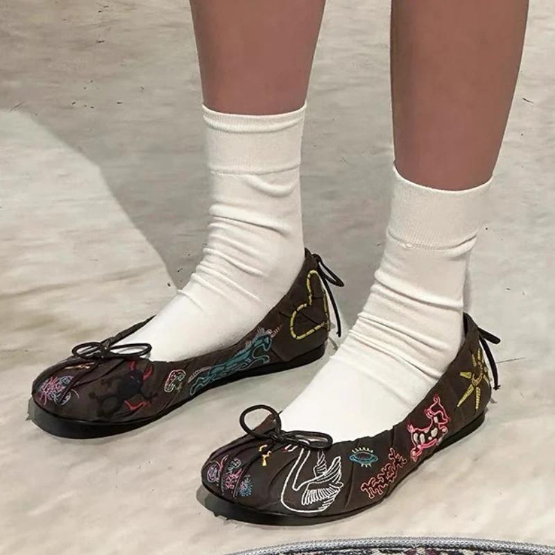 Retro Embroidery Designer Ballet Flats Women Bowknot Shallow Comfort Footwear Female Fashion Round Toe Mary Jane Shoes Women