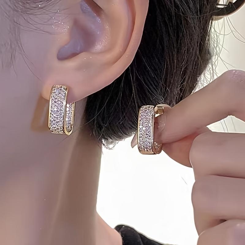 1Pair of Light Luxury Micro-inlaid Zircon Ear Buckles, Young Women's Fashion Earrings