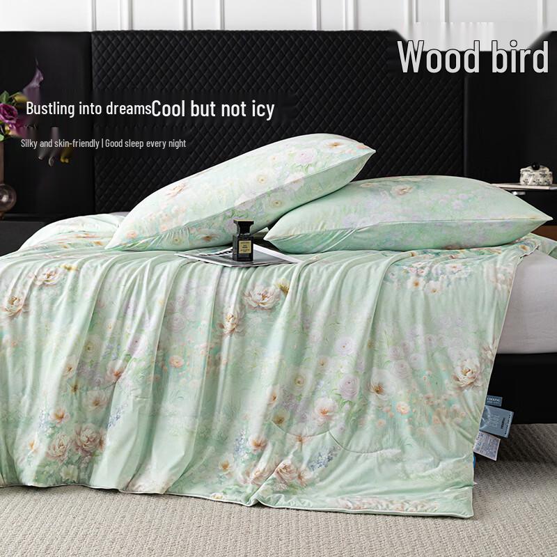 Woodpecker Ice Silk Cooling Summer Quilt