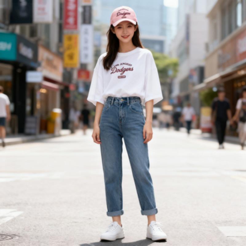 Adjustable NY College Style Baseball Cap for Adults - Unisex, Simple, Versatile Duckbill Design