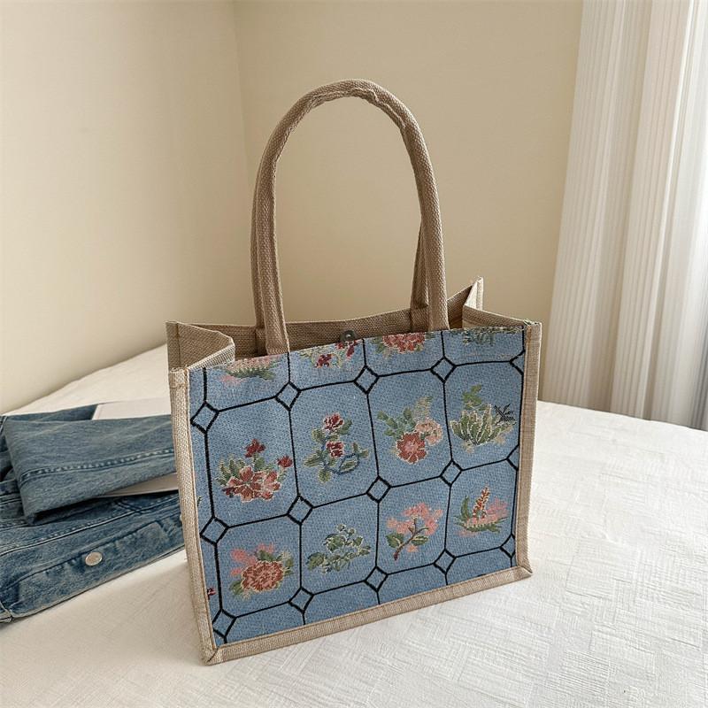 

Fashionable Pu Leather Tote Bag For Women Stylish And Spacious Handbag With Magnetic Closure And Inner Pockets синій