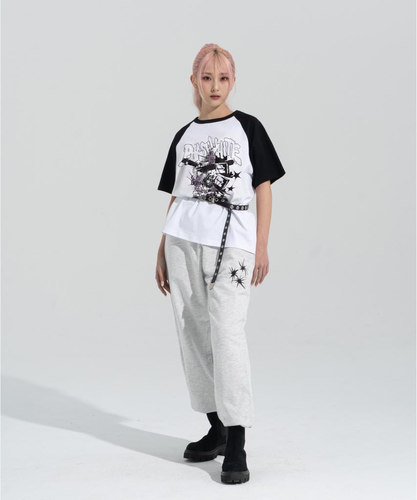Peijeuhwaiteu [Phase_4] Crashed Media Raglan Shortsleeves _White / 8802026-St18