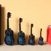 Minigitar Miniatyrmodell Klassisk gitar Miniatyr Minimusikkinstrumentmodell av tre