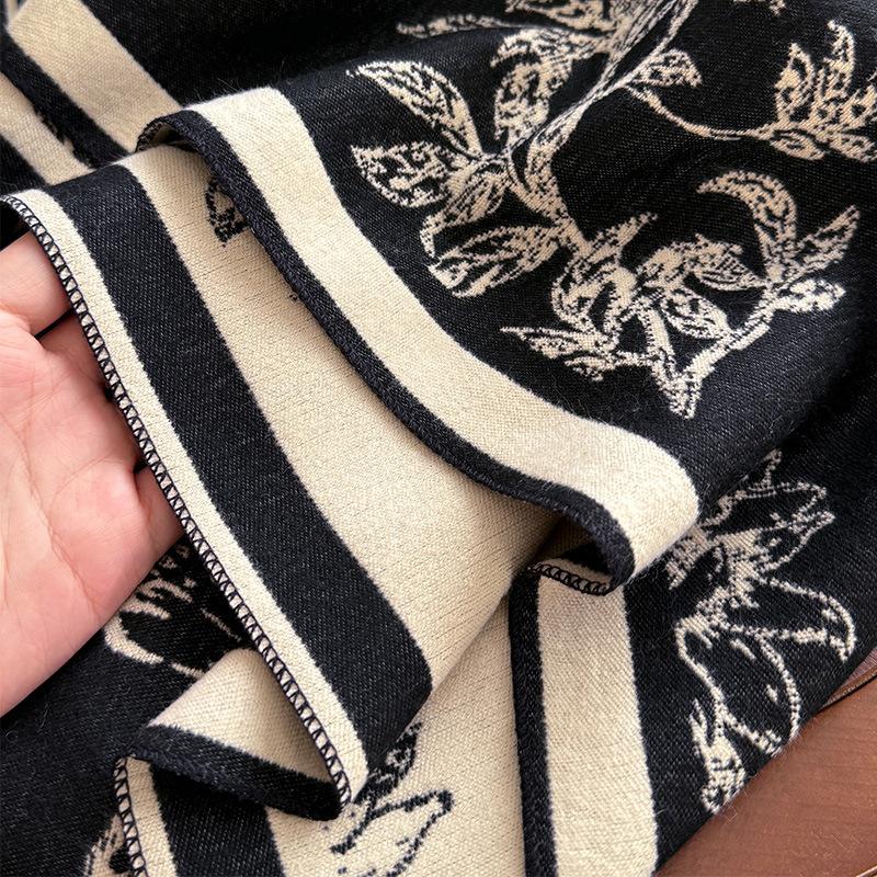 Imitation Cashmere Scarf Female Plant Retro Versatile Student Thickened Scarf Dual-Purpose Air Conditioner Shawl Outside