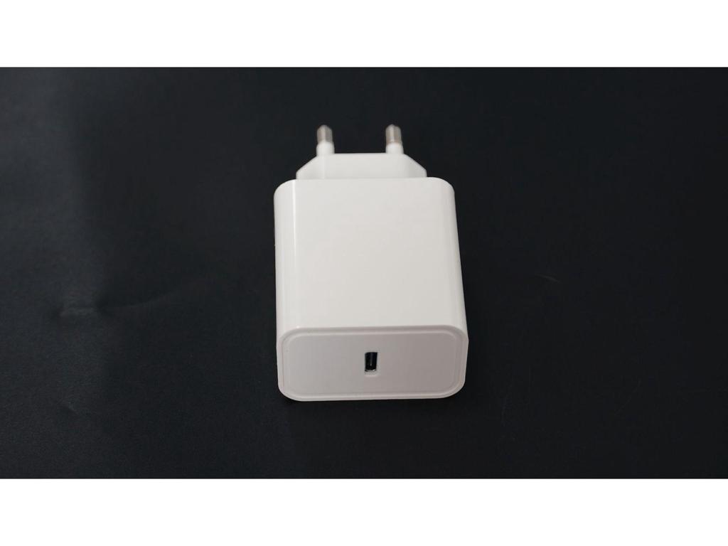 Korean Standard 18W KC Certified Mobile Charger with 4.8-Pin Single USB-C Port