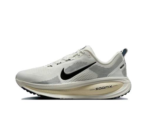 

Nike Женские кроссовки для бега Vomero 18 HM6804-101 Белый Размер EU 38.5 белый
