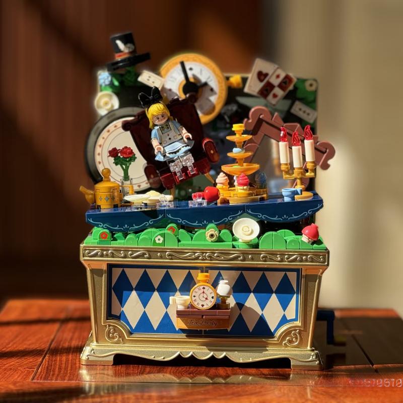 Fairy Tale Series Building Blocks Music Treasure Box Assembling Toy Model Kawaii Girl Birthday Gift Building Blocks Toys
