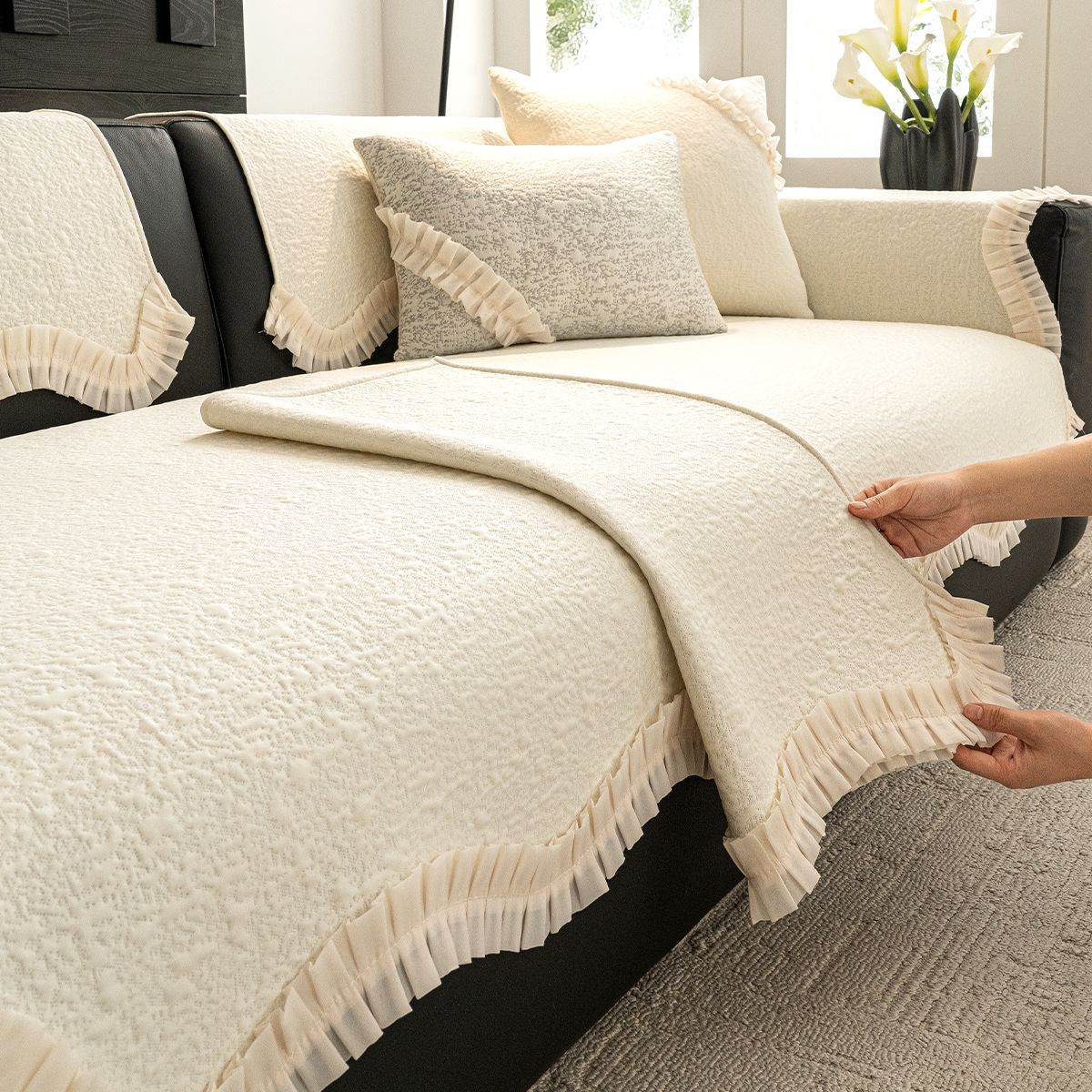 

Leather Sofa Cushion, Summer And Summer Non-Slip Seat Cushion New High-End Cool Doudou Mat Cover Cloth Towel 70*70cm