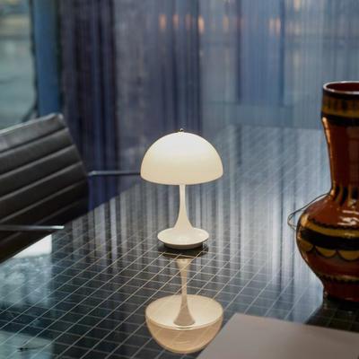 LED Mushroom Small Table Lamp Portable USB Charging Dimmable Flower Bud Lamp Bedroom Bedside Lamp