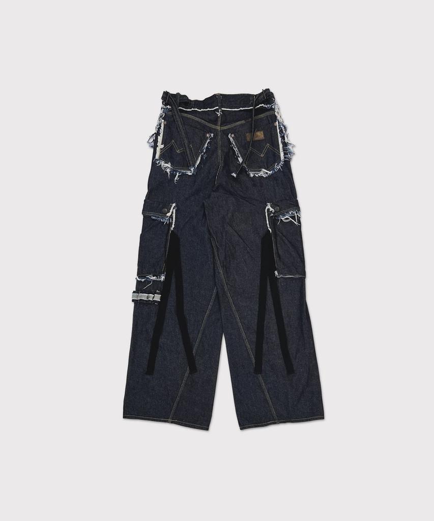 Maineoseu Slash Seam Twist Cargo Jeans(Kojima) - Indigo