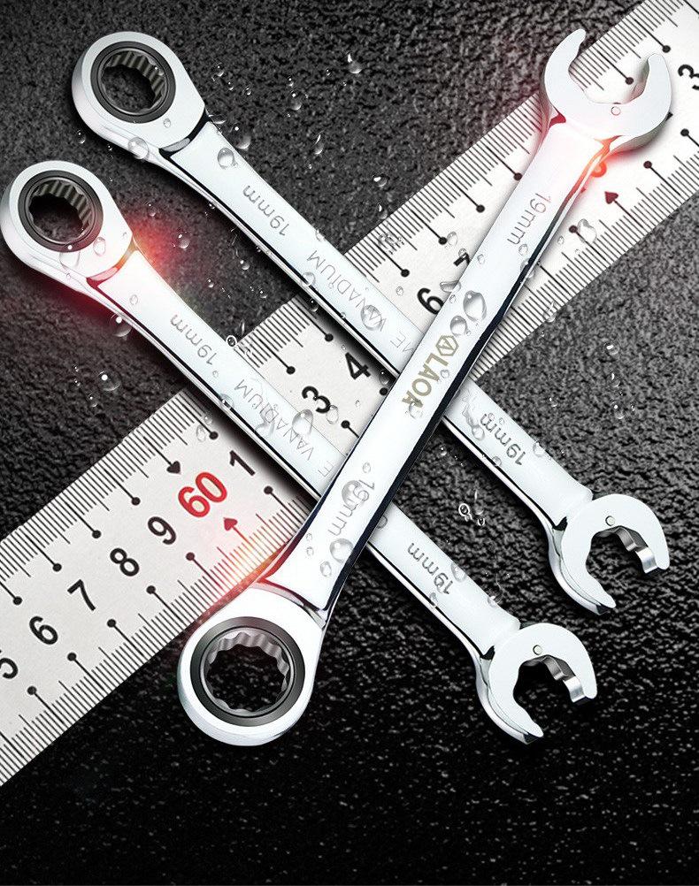 Old A 11-in-1 Multifunctional Double-Headed Ratchet Wrench Set