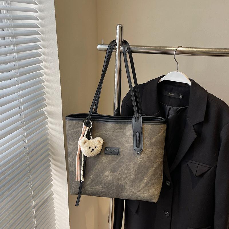 Retro Large-capacity Tote Bag Fashionable and High-quality Single-shoulder Bag Simple and Elegant Commuting Bag
