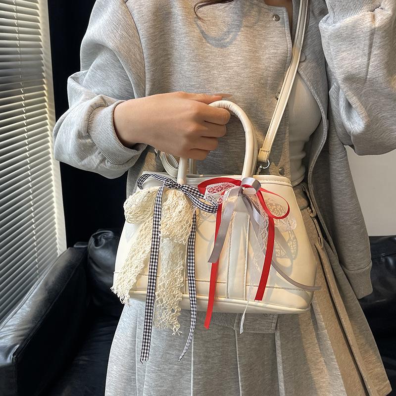 Handbag Women's New Casual Lace Commuter Fashion Shoulder Messenger Bag