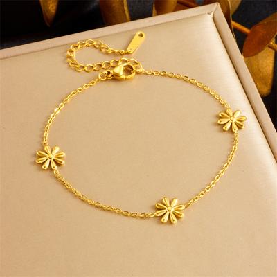 Gold Plated Daisy Flower Layered Necklace Bracelet Set, Dainty Adjustable Cable Chain for Women, Boho Daily Jewelry