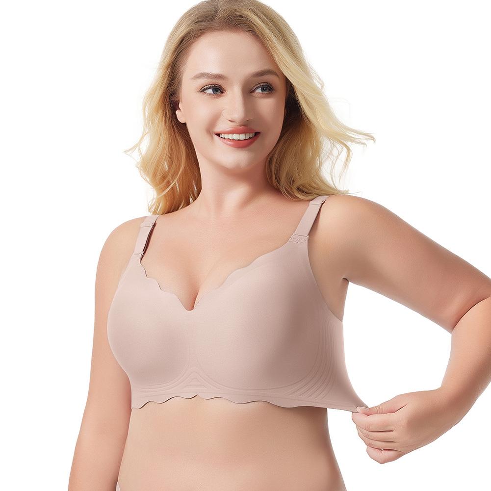 Fashionable Women's Lingerie: Wave-Patterned Seamless Push-Up Bra In Plus Size for Women - Flattering Silhouette and Slimming Effect