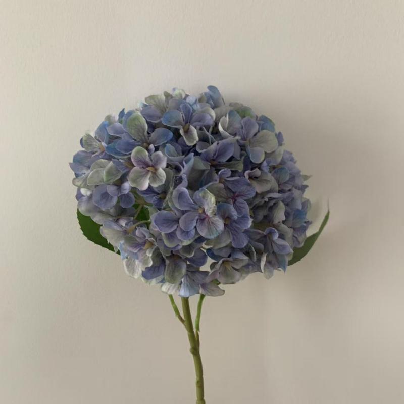 

Реалістичні штучні квіти гортензії 66 см великі квіти штучні підроблені гортензії для домашнього декору квіткові композиції весільні букети центральні елементи 3pcs синій