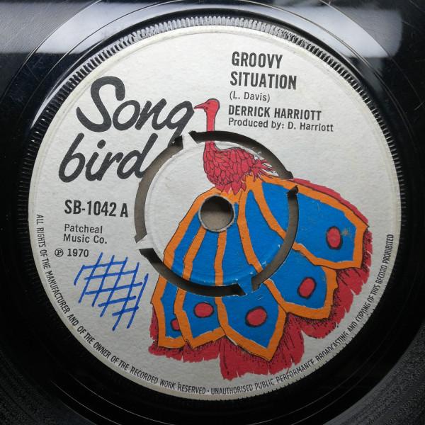 7inch Record DERRICK HARRIOTT THE CRYSTALITES Groovy Situation The Crystal Groo SB1042 Song Bird 1970 UK Reggae Ska Dub Used