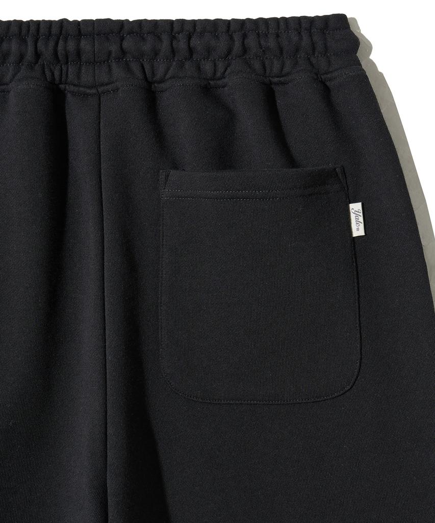 YALE Small Arch One-Tuck Sweatpants_Black