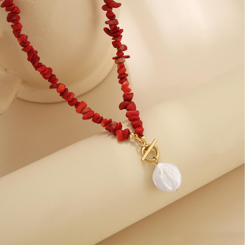Vintage Alien Pearl OT Buckle Necklace Natural Women's Pearl Pendant Choker Necklace Elegance Simple Jade Turquoise Necklace
