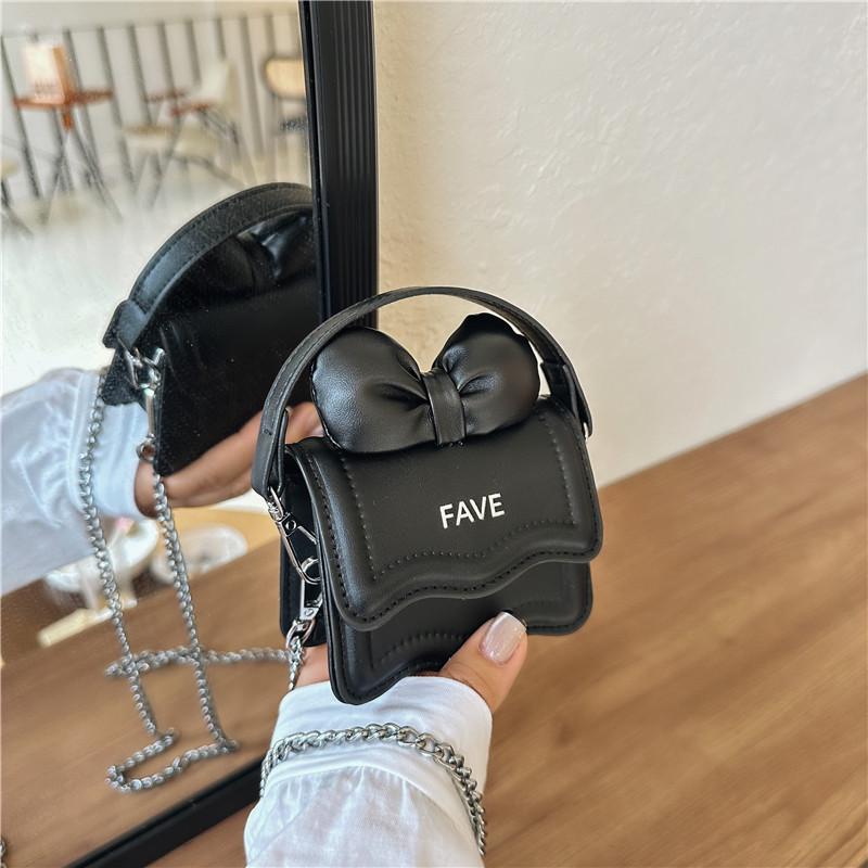 

Heart-Shaped Jelly Crossbody Bag: Creative Mini Coin Purse for Women & Kids, Korean Style чёрный