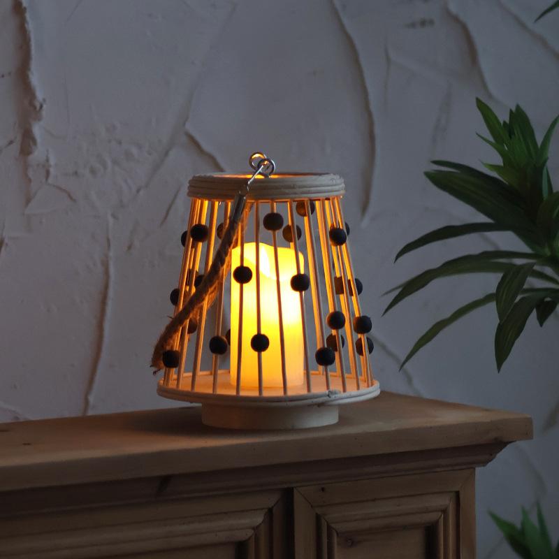 

Portable Rattan Atmosphere Lantern, Retro Style Electronic Candle Holder for Garden, Patio, Wedding Decor and Camping Lights