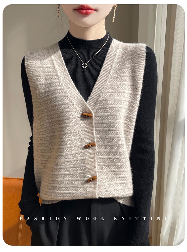 Women's Cable Knit Cardigan Vest - Autumn/Winter Japanese Style Layering Sweater, Sleeveless Shawl Outerwear.