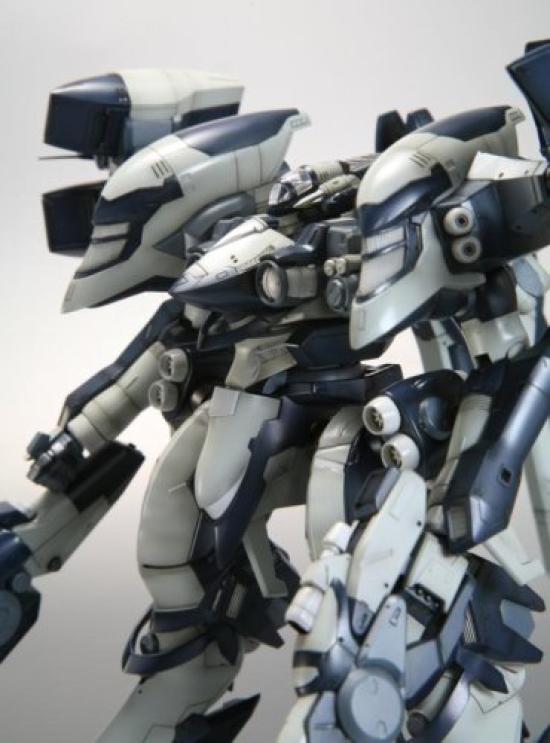 Kotobukiya ARMORED CORE Interior Scale Plastic Kit Y01-TELLUS 1/72