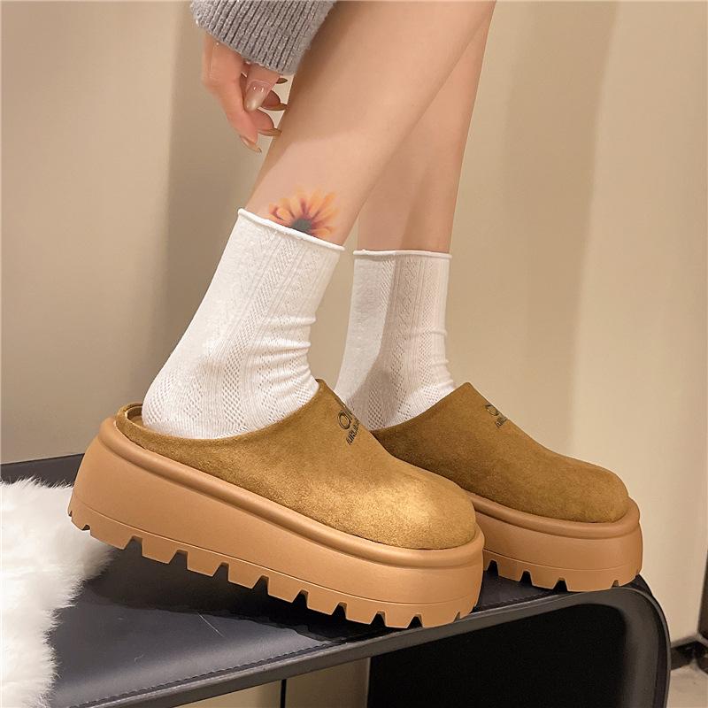 Retro Small Mori Fashion Slippers Women's Wear 2025 Spring New Muffin Thick-bottomed Bag Head Half Slippers Tide
