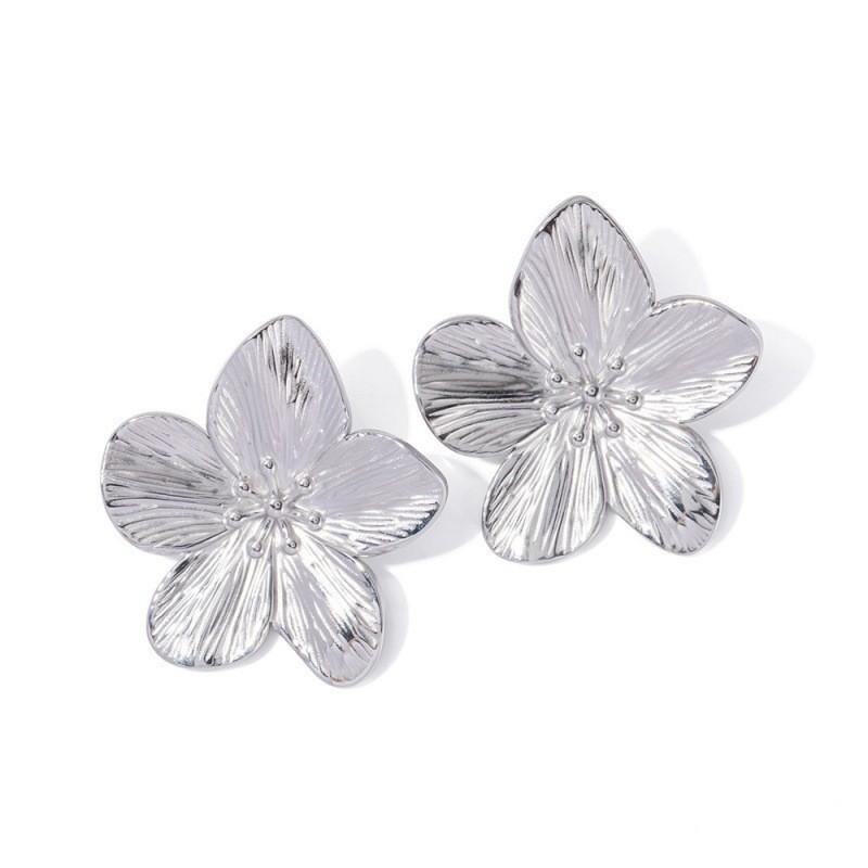 Vintage Gold Elegant Alloy Floral Design Earrings For Women With Shapes Geometric