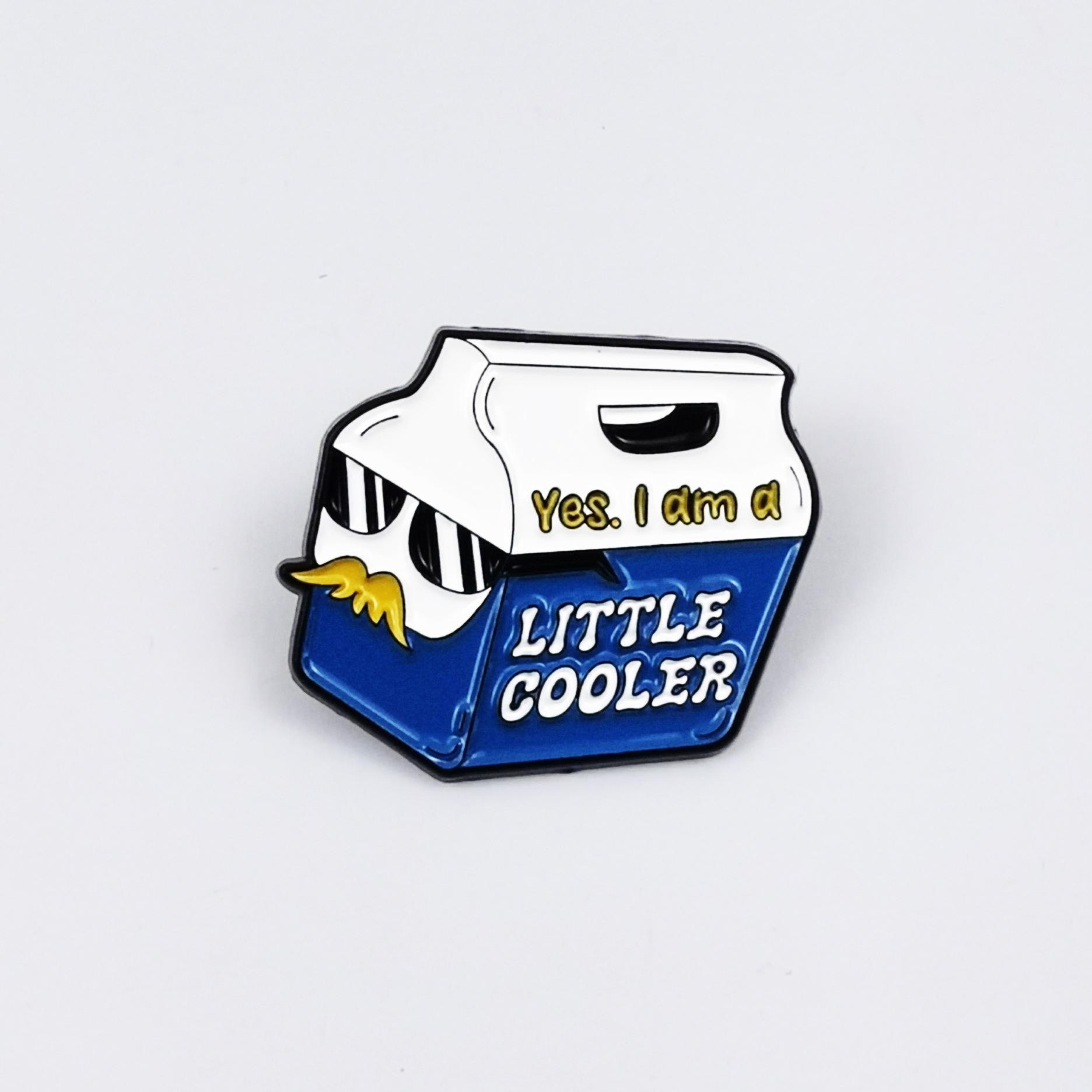Cute Cartoon Animal Milk Carton Brooch: Versatile English Letter Backpack Accessory