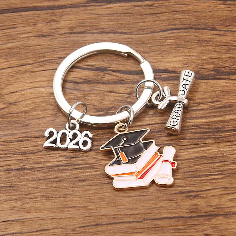 2026 Graduation Gown Cap Keychain Metal Doctoral Hat Keyring Bag Hanging Pendant Decoration Student Graduation Ceremony Gifts