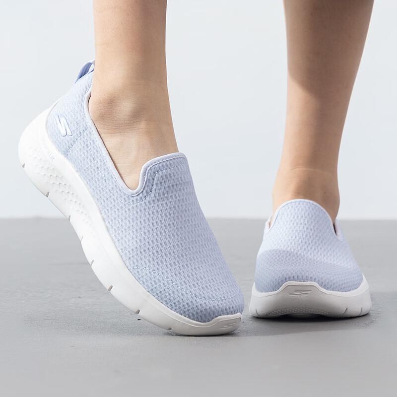 Skechers Women s GO WALK Walking Shoes 9