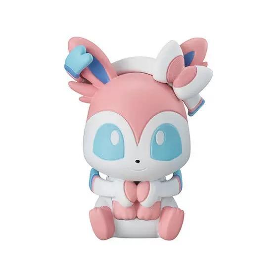 Genuine Gacha Scale Model The Little Adventure Series Eeveelution Espeon Flareon Vaporeon Action Figure Toys