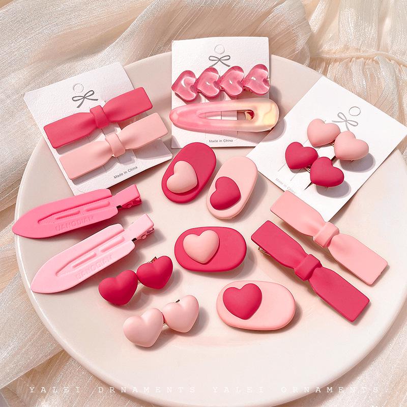 

2023 Pink Heart Dopamine Hairpin Clip for Women - Trendy Duckbill Headdress for Bangs