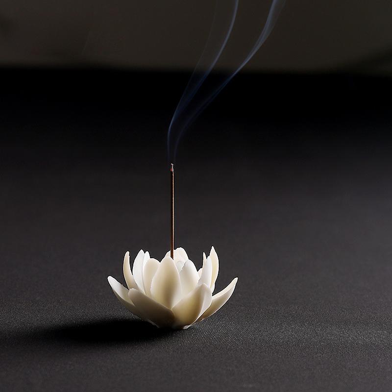 

YXY Handmade Flower Incense Holder Ceramic Living Room Stick Incense Burner Buddha Supplier Home Decor Ornaments Base Zen