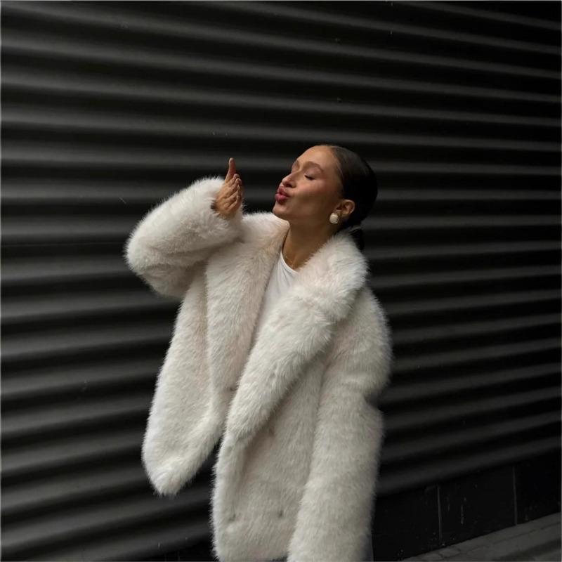 Winter warm imitation fur coat white suit collar fur coat fashion temperament fox fur coat women