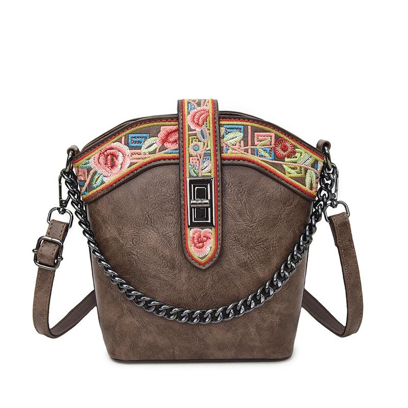 Retro Ethnic Style Embroidered Women's Shoulder Bags Soft PU Casual Ladies Messenger Bags Commuter Texture Women's Crossbody Bag for Mother's Day Gift
