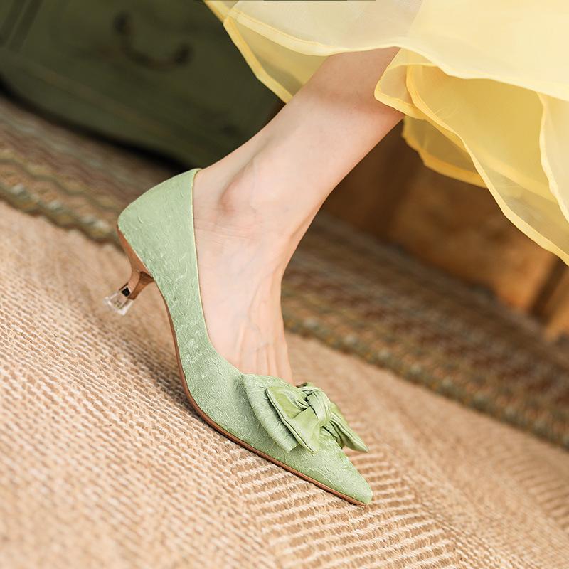 

Sheepskin satin bow high heels women s pointed head stiletto medium heel single shoes retro autumn 34 зелёный
