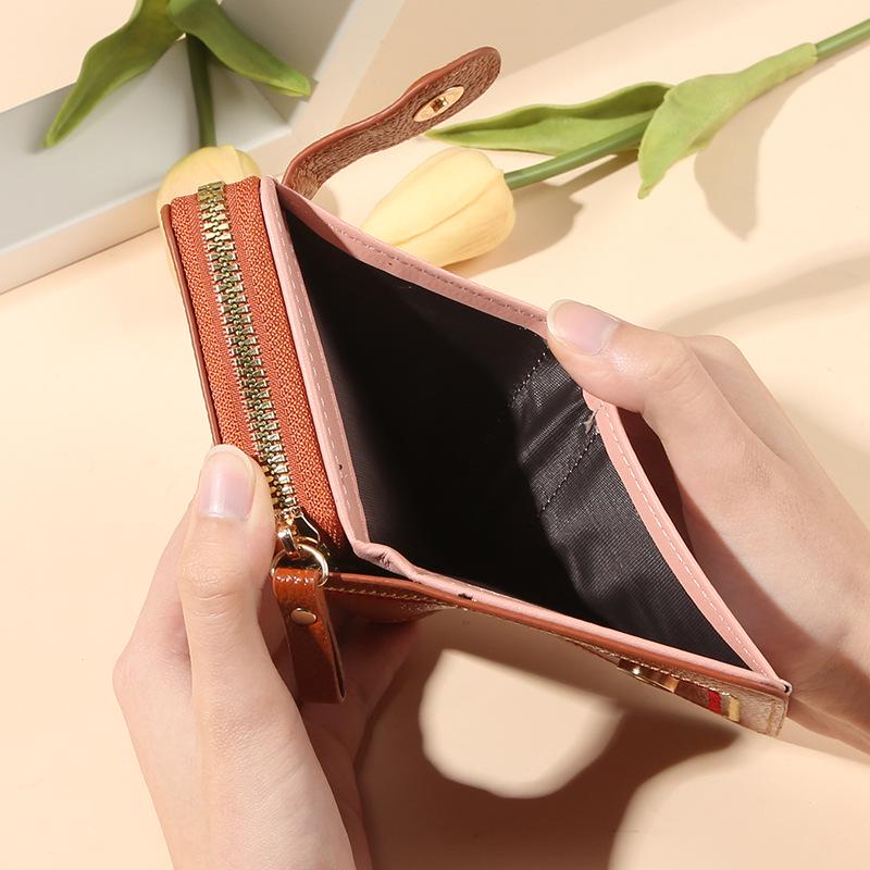 Women's Hong Kong Style Multi-Card Slot Zipper Wallet - Versatile, Large Capacity Purse and Card Holder.