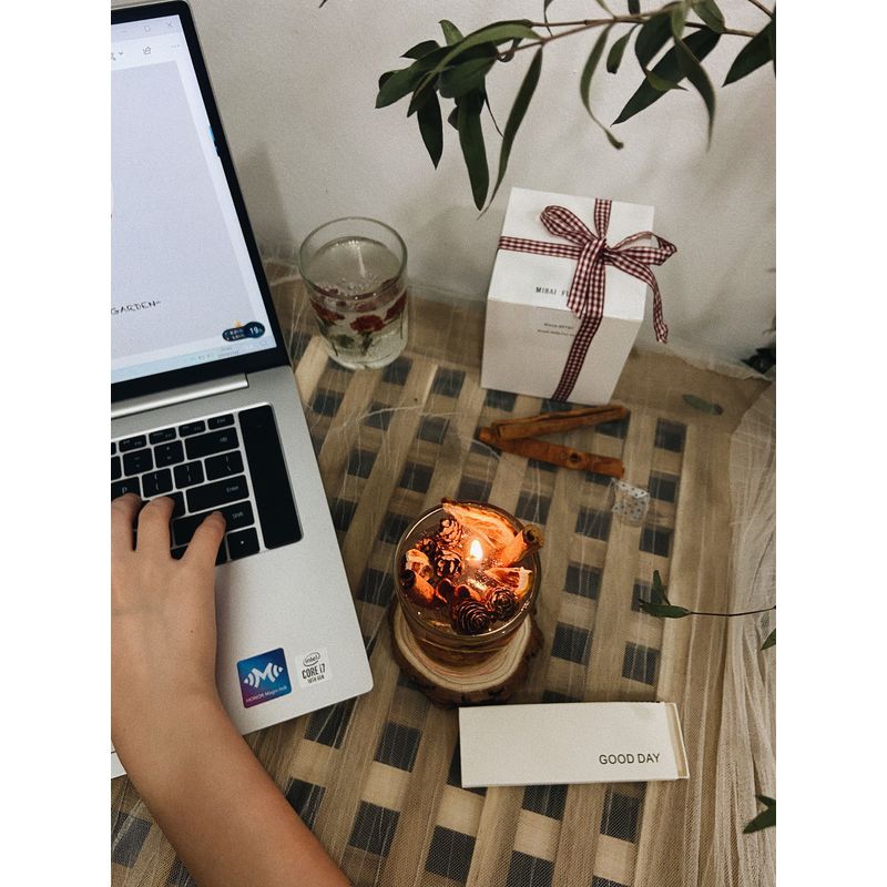 

Import Aromatherapy Oil Gypsum Fragrant Stone Essence Auto Perfume Fragrance Pendant Decoration Supplement Wuji Oolong