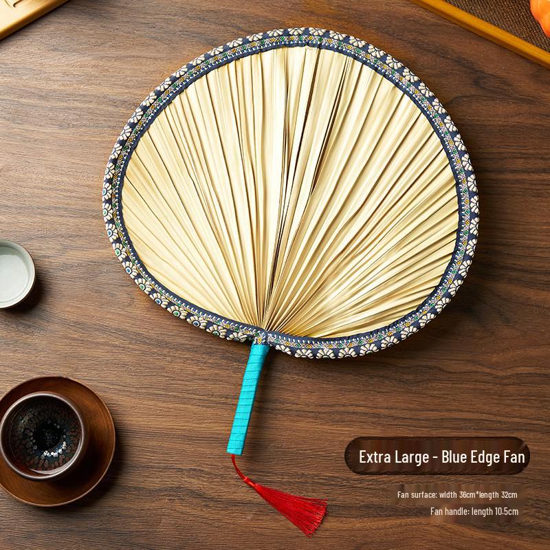 Handwoven Cattail Fan: Traditional Chinese Palm Leaf Fan for Summer