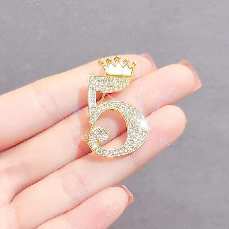 1pc Delicate Pearl Moon Star Brooch for Men Women Fashion Rhinestone Brooches Pins Jewelry Accessories Party Gifts