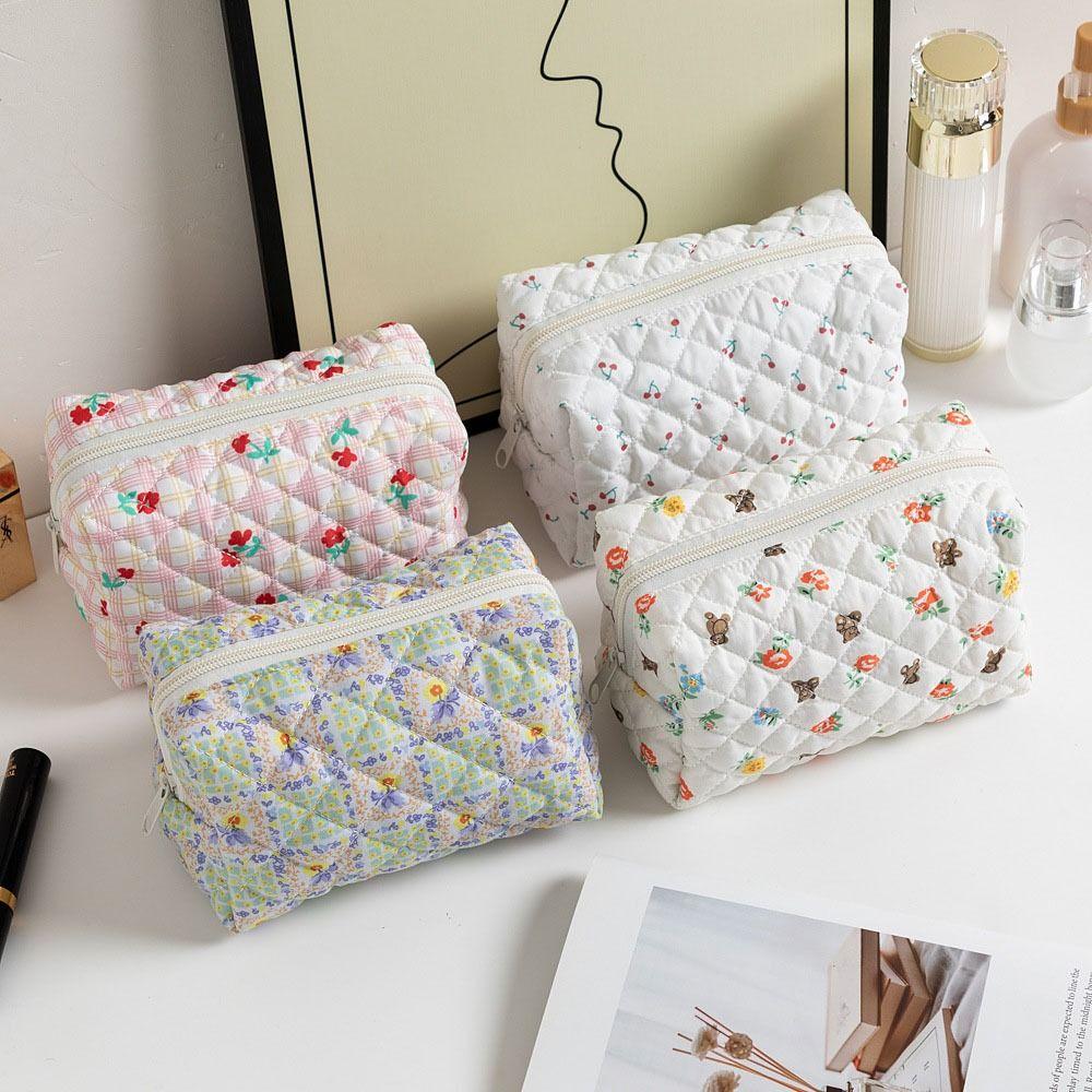 Kawaii Flower Printed Cosmetic Bag Large Capacity Travel Organizer Makeup Bag Storage Bag