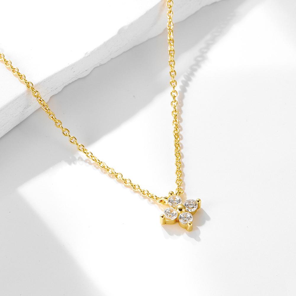 Fashion Tiny Flowers Dainty Necklace Choker Necklace for Women Pendant Jewelry Gifts